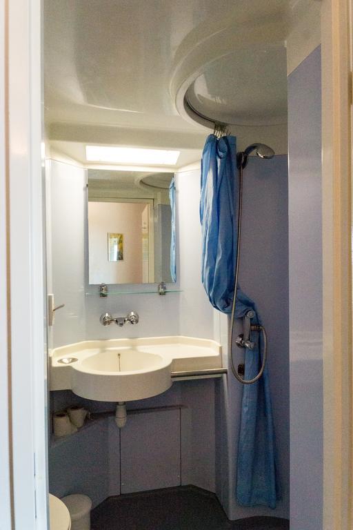 Ymca Villeneuve Les Avignon Hotel Habitación foto