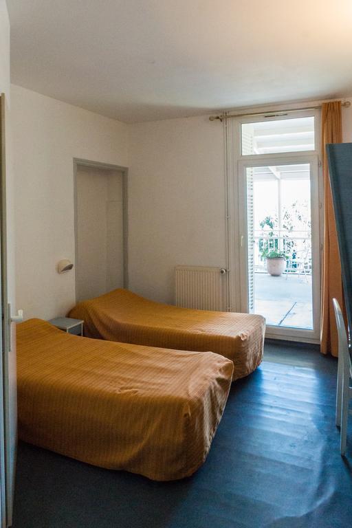 Ymca Villeneuve Les Avignon Hotel Habitación foto